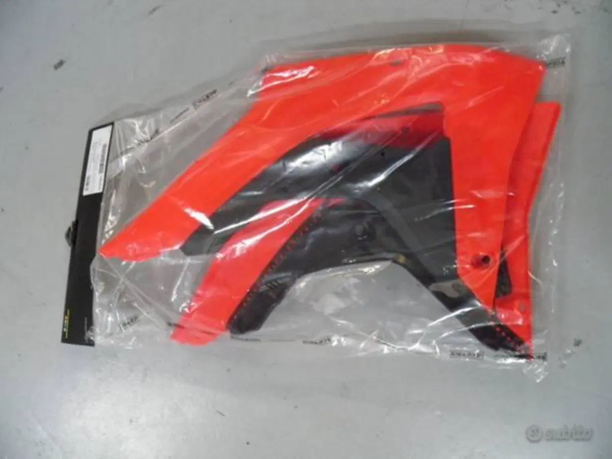 KIT PLASTICHE ACERBIS PER HONDA CRF 250 E 300 DEL (3)