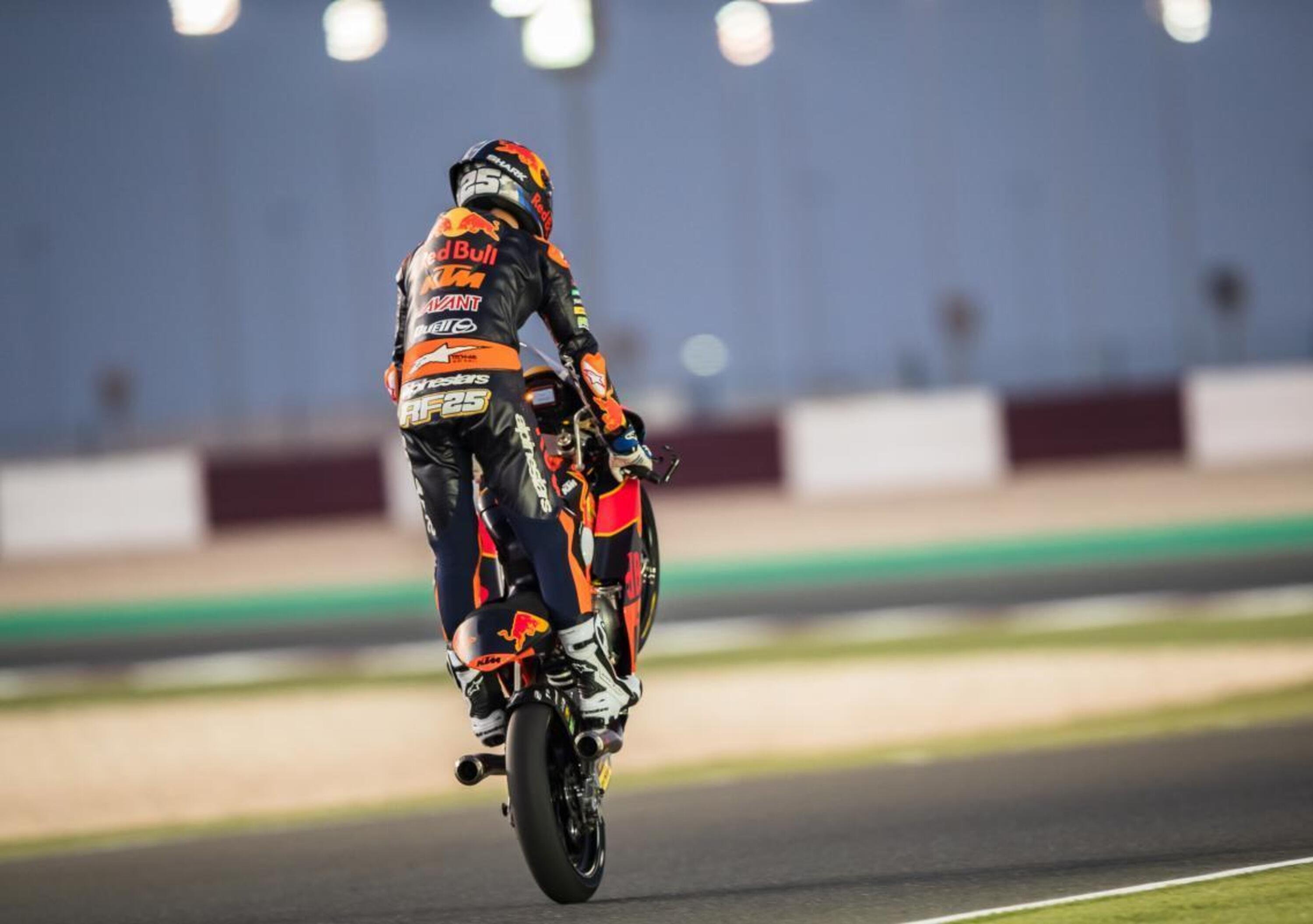 Moto3 in Qatar. Raul Fernandez &egrave; il pi&ugrave; veloce nel warm up