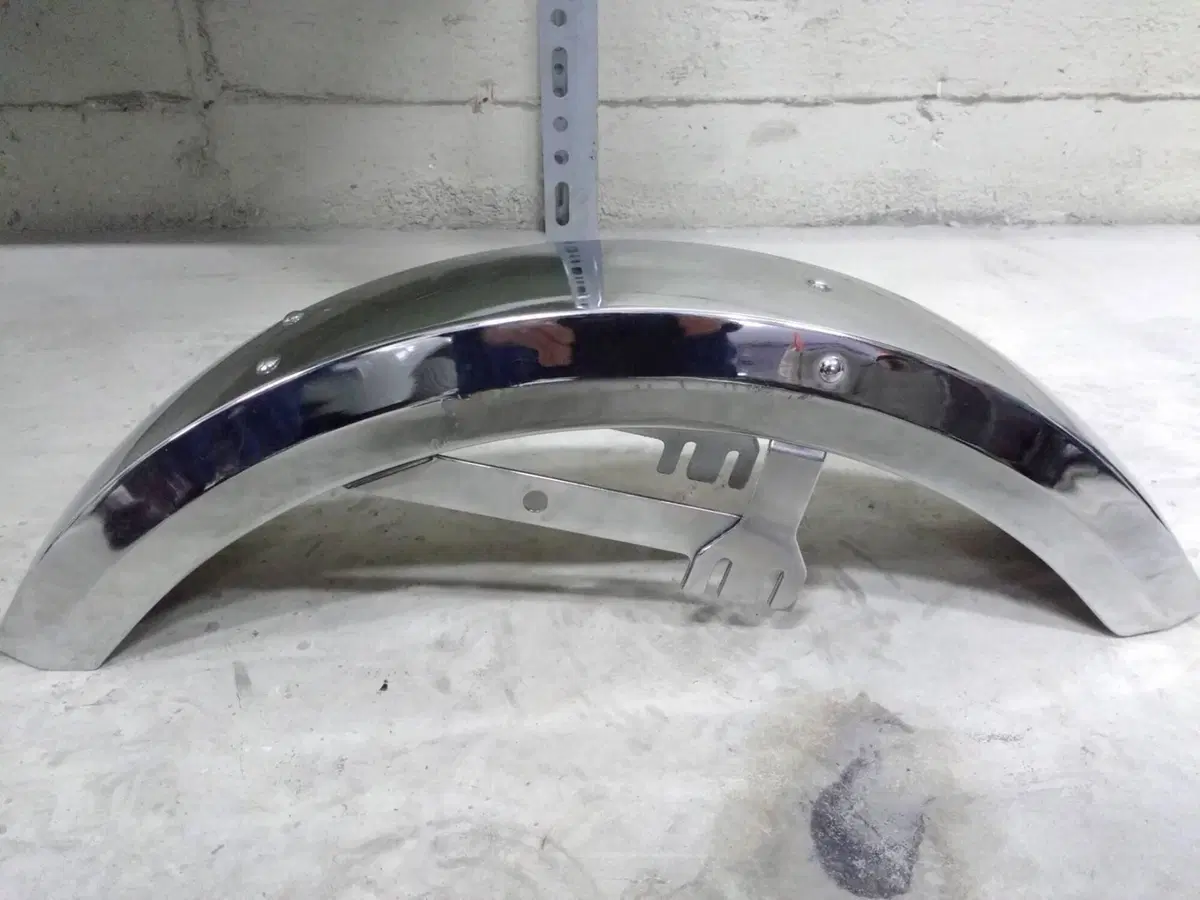Parafango ant Guzzi 350-400-500 4 cilindri Moto Guzzi