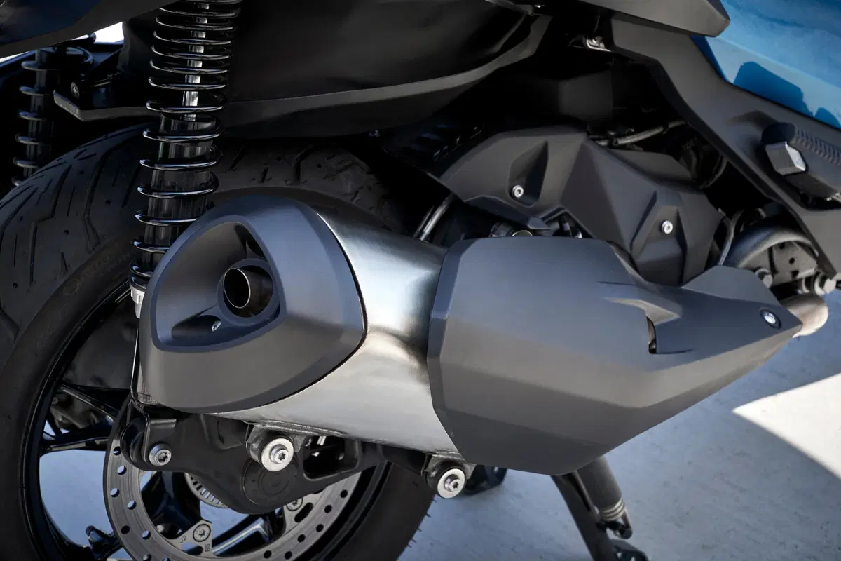 BMW C 400 X 2018. Comfort e prestazioni (16)