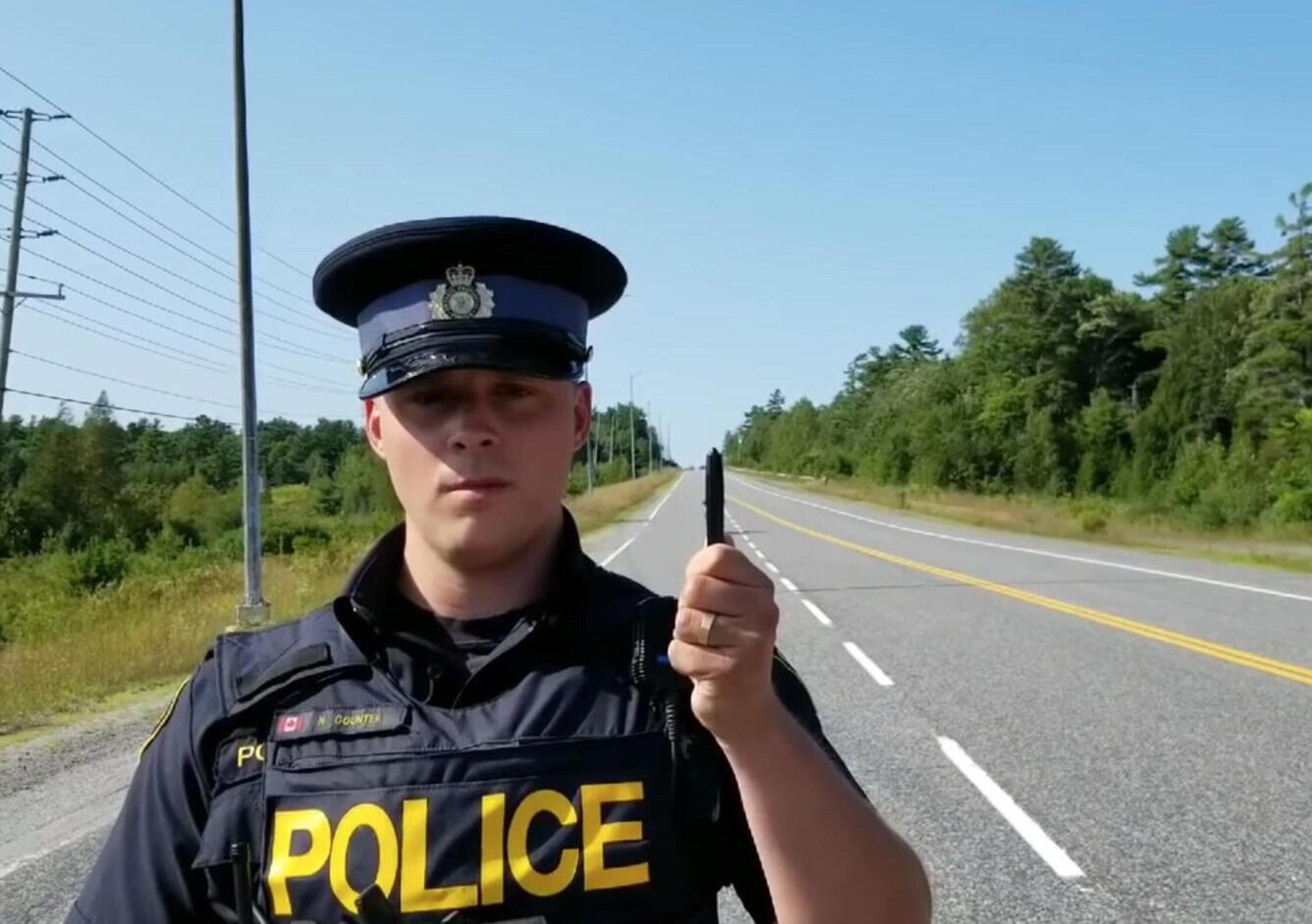 Sicurezza in moto: per la polizia canadese ne salva pi&ugrave; la penna che l&#039;autovelox
