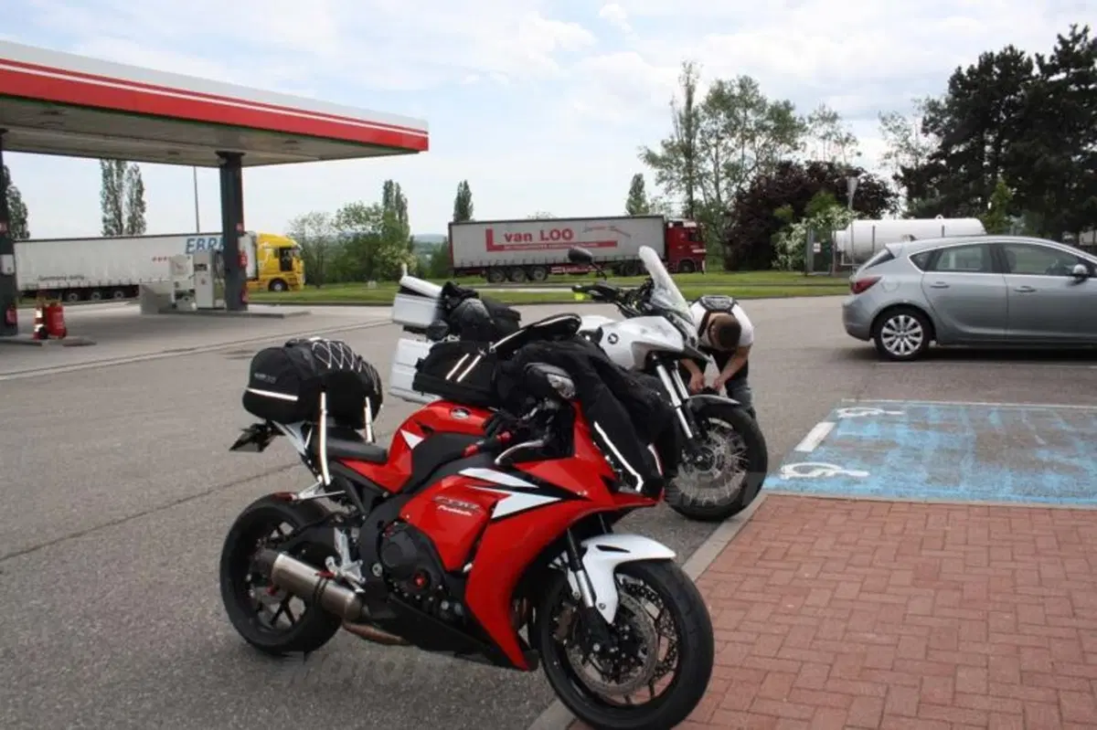 Da Milano alla North West 200. Tappa 2: Reims-Londra  (20)