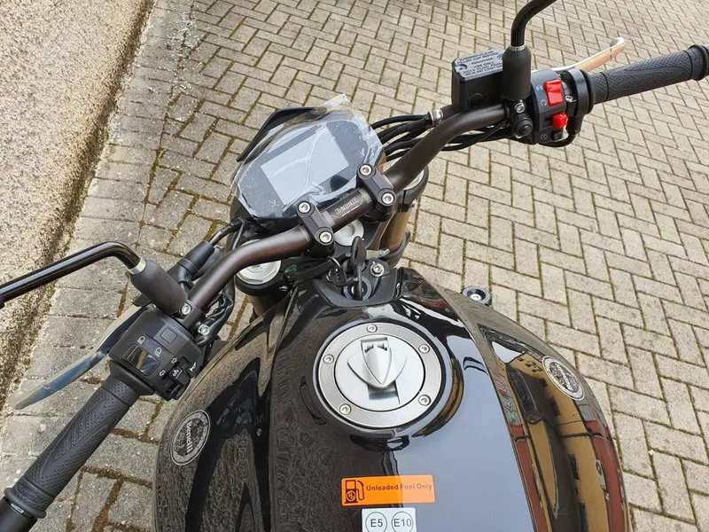 Benelli 752 S (2019 - 20) (9)