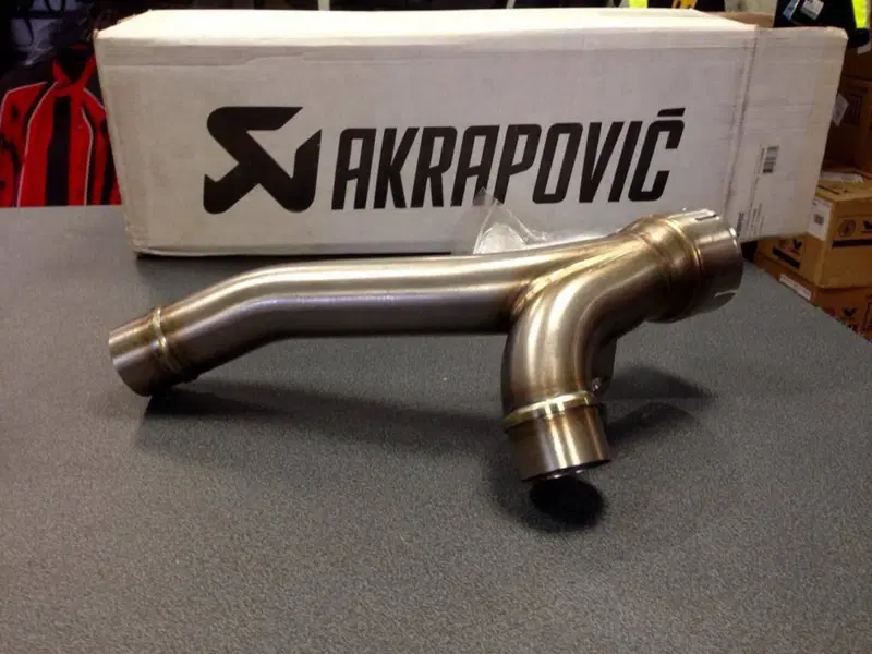 Raccordo Akrapovic Suzuki GSX-R 1000 2009 2011