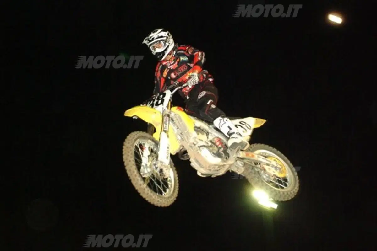 Motocross a Milano di notte? Si può fare (42)