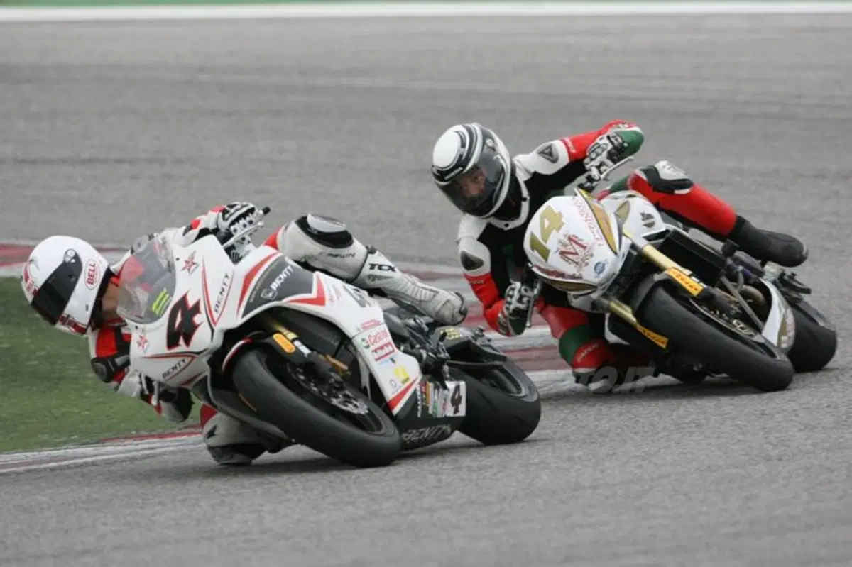Trofei Honda. Seconda gara bagnata a Misano (3)