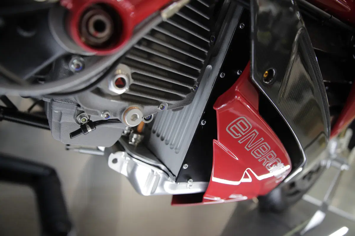 EICMA 2019. Energica presenta la Eva Ribelle e una nuova power unit (16)