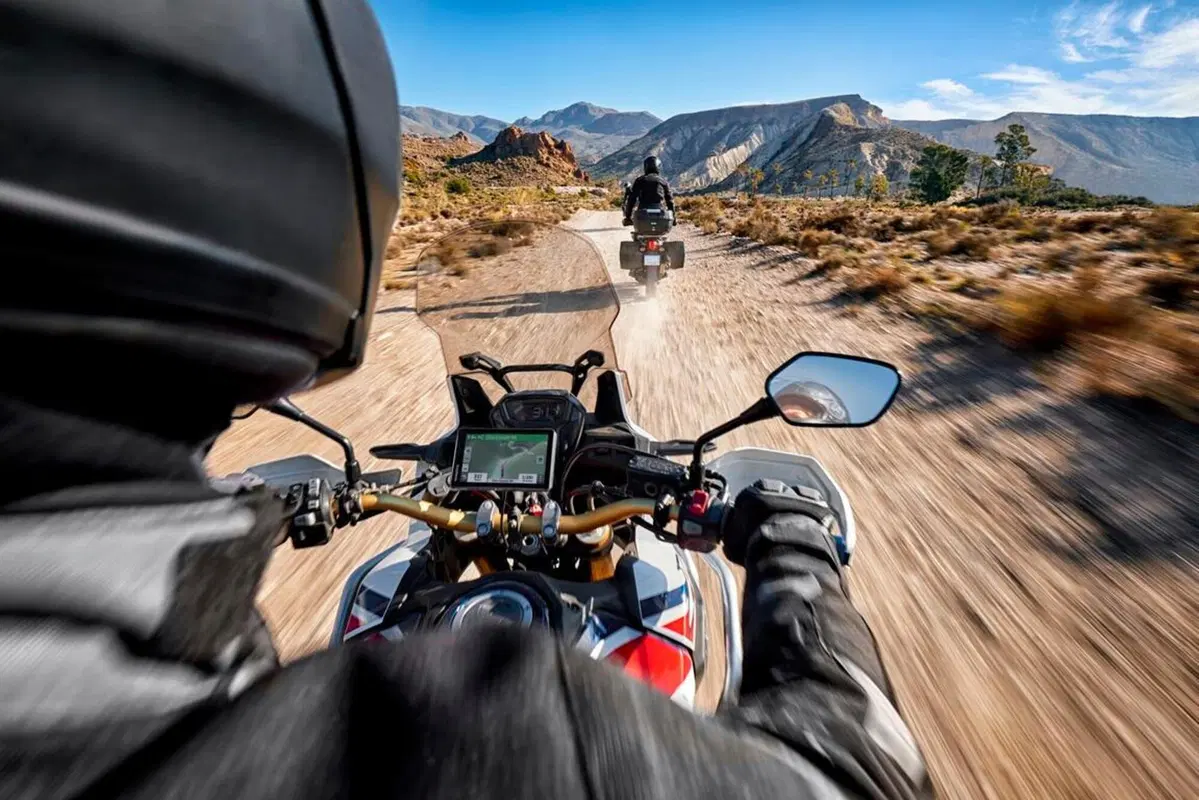 Navigatore moto Garmin zumo XT (15)