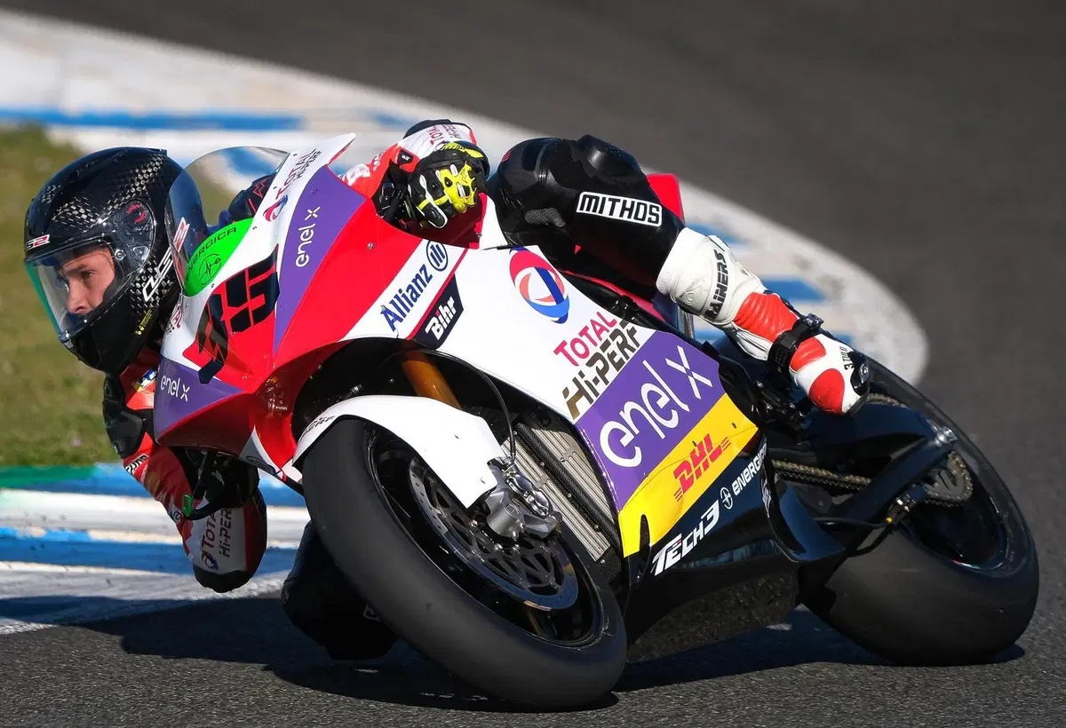 MotoE. Ferrari è il più veloce nei test a Jerez (5)