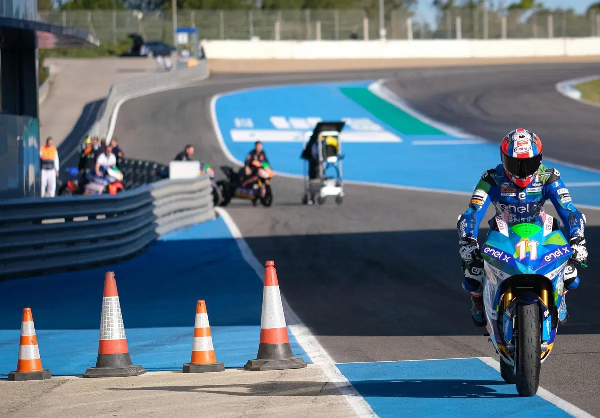 MotoE. Ferrari è il più veloce nei test a Jerez (10)