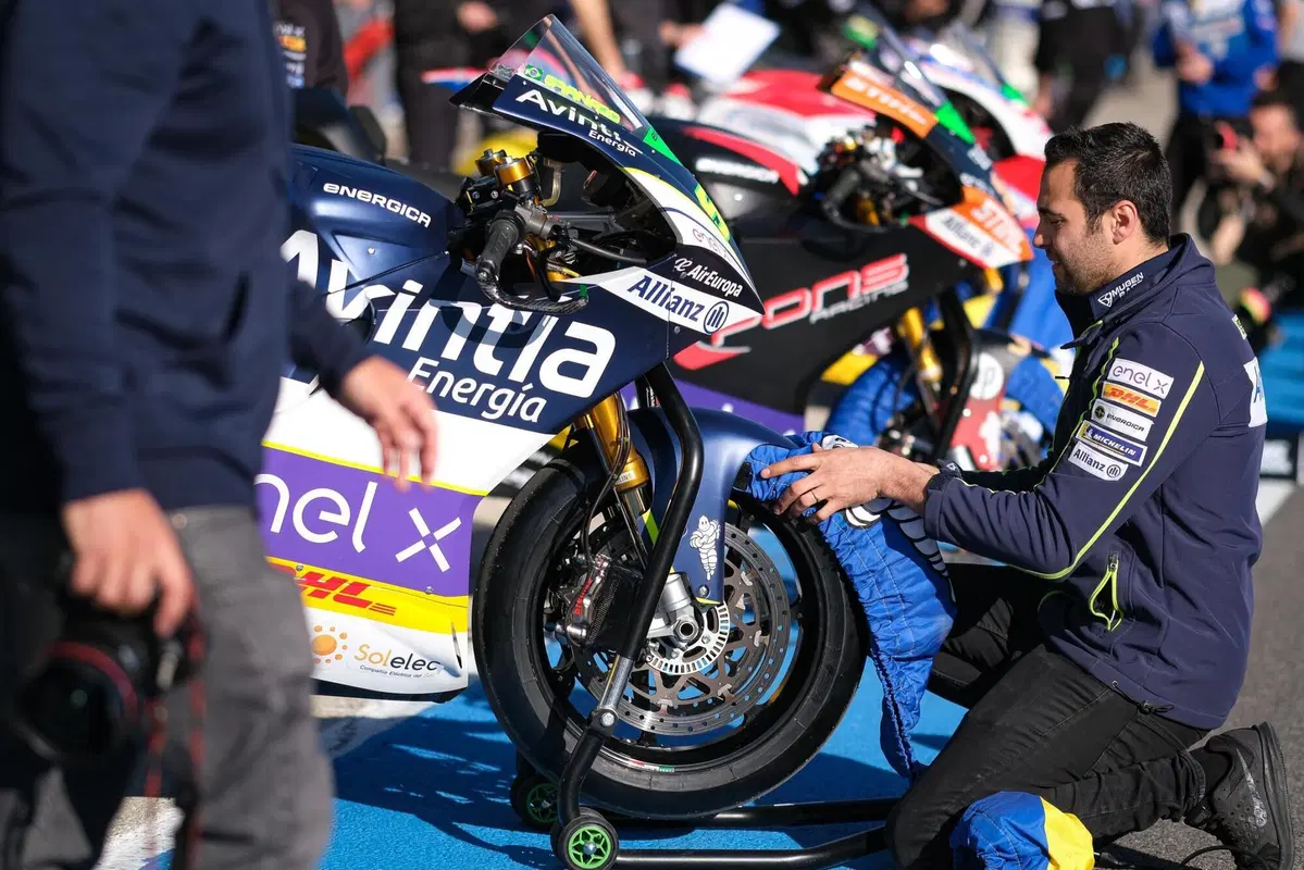 MotoE. Ferrari è il più veloce nei test a Jerez (15)