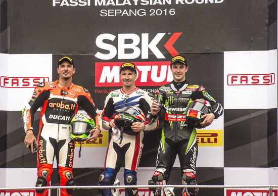 SBK 2016. Nicky Hayden vince la sua prima gara a Sepang