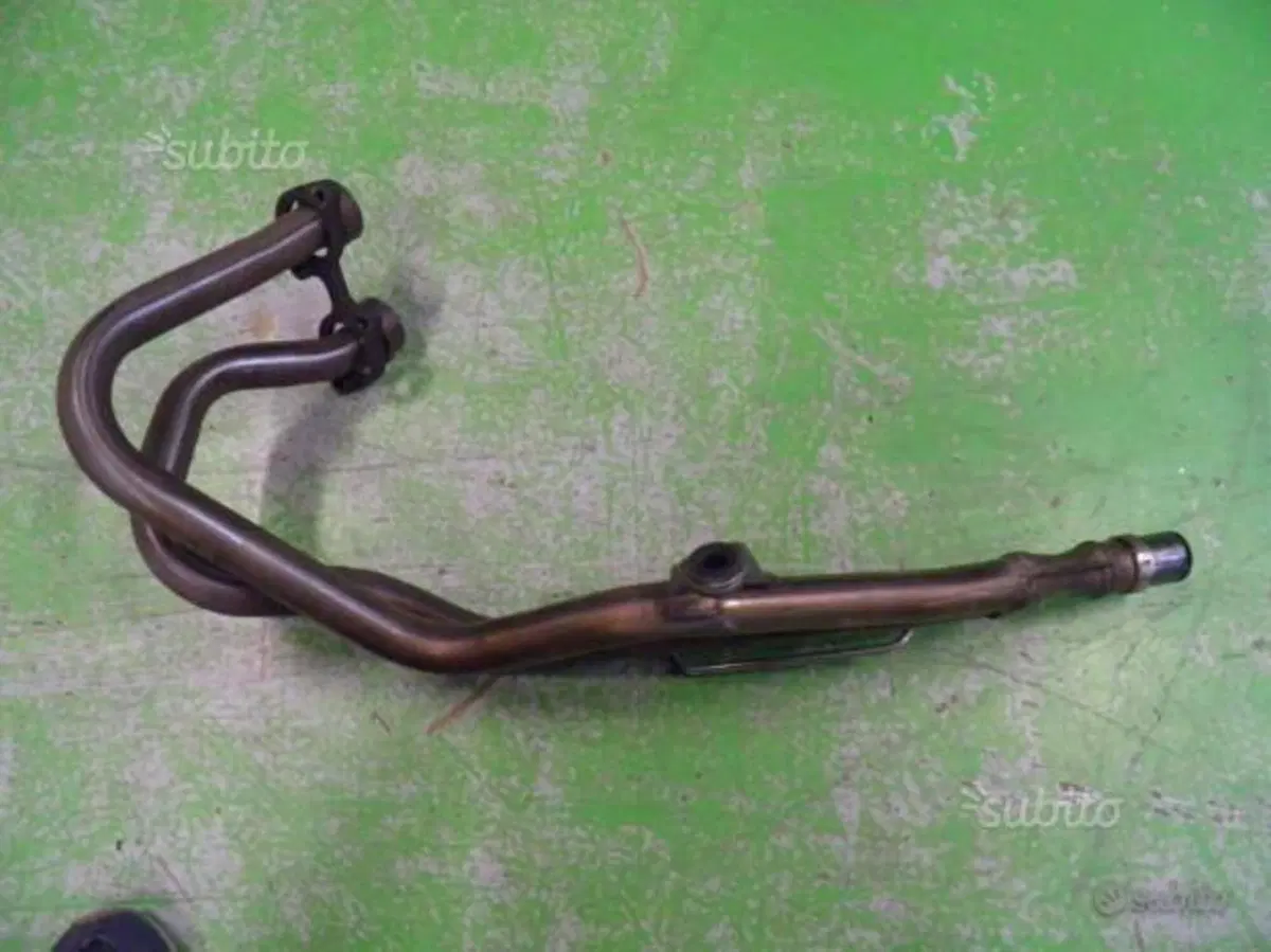 COLLETTORI DI SCARICO USATI PER HONDA SW T 400. (3)