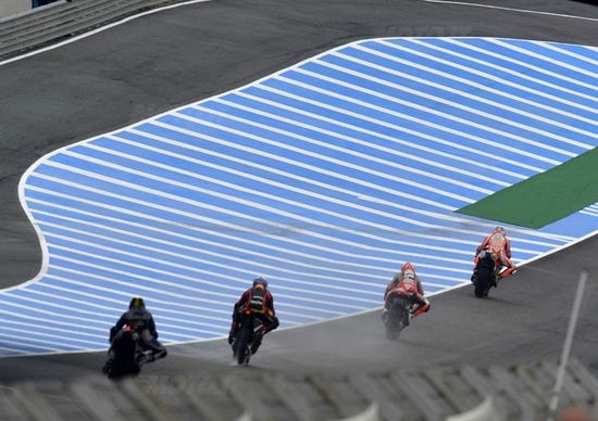 Come rendere meno noiosa la MotoGP