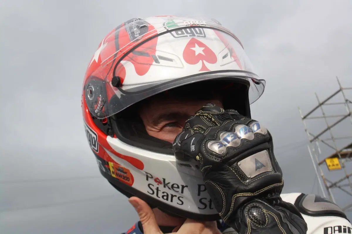 North West 200. Incredibile risultato dell'italiano Stefano Bonetti (6)