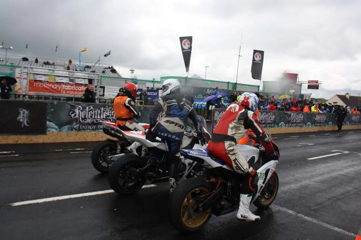North West 200. Incredibile risultato dell'italiano Stefano Bonetti (17)