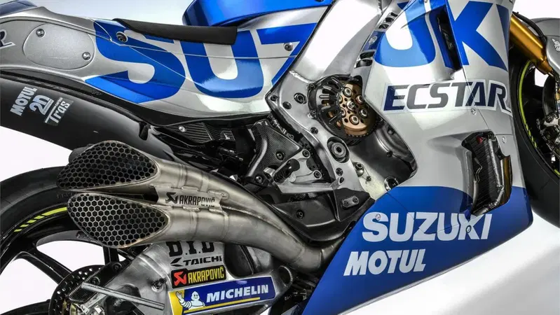 MotoGP. Brivio difende il "quattro in linea"