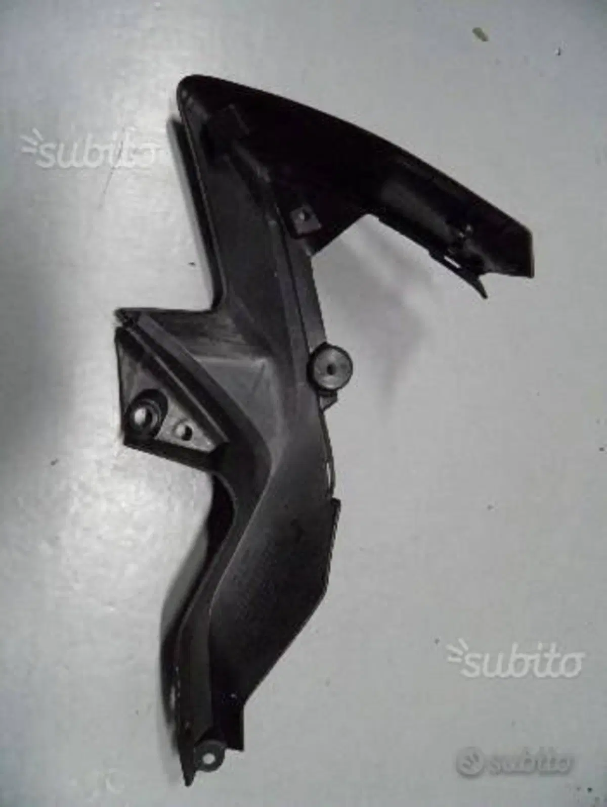 FIANCHETTO SINISTRO USATO PER HONDA CB 500 F (2)