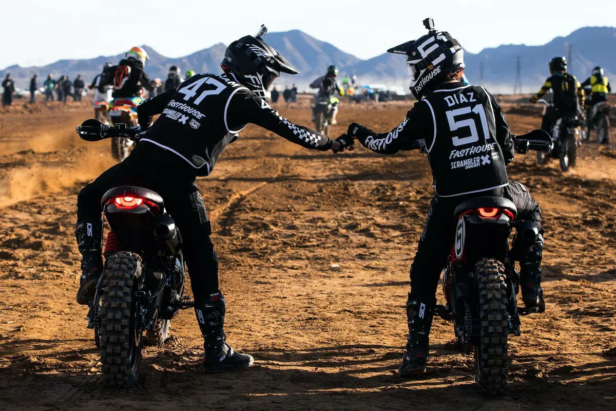Ducati: Scrambler vince la Mint 400 (6)