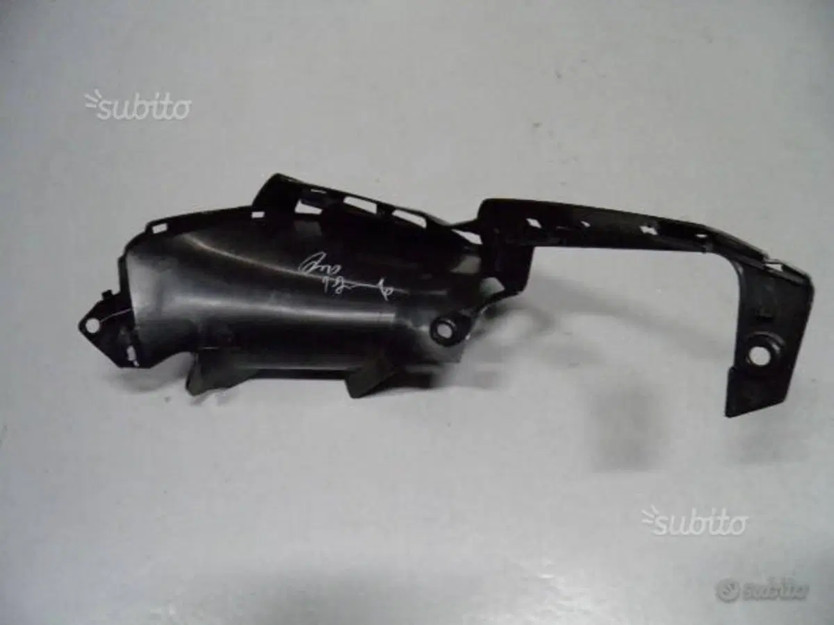 PANNELLO INTERNO DESTRO USATO PER HONDA CB 500 F (2)