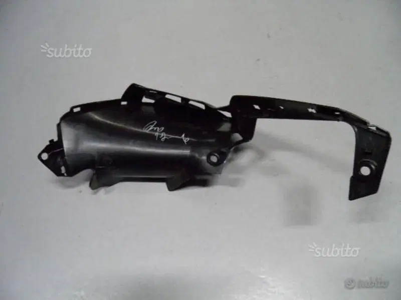 PANNELLO INTERNO DESTRO USATO PER HONDA CB 500 F (2)