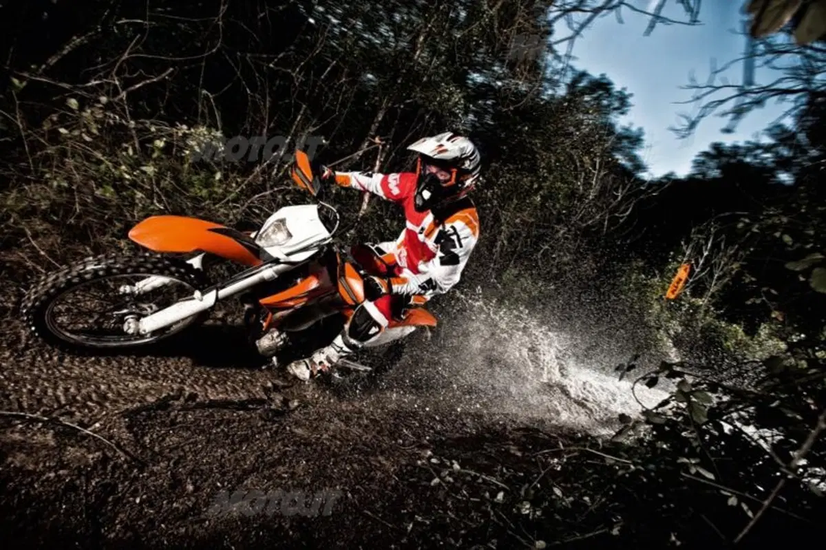 KTM presenta la gamma Motocross e Enduro 2013 (3)