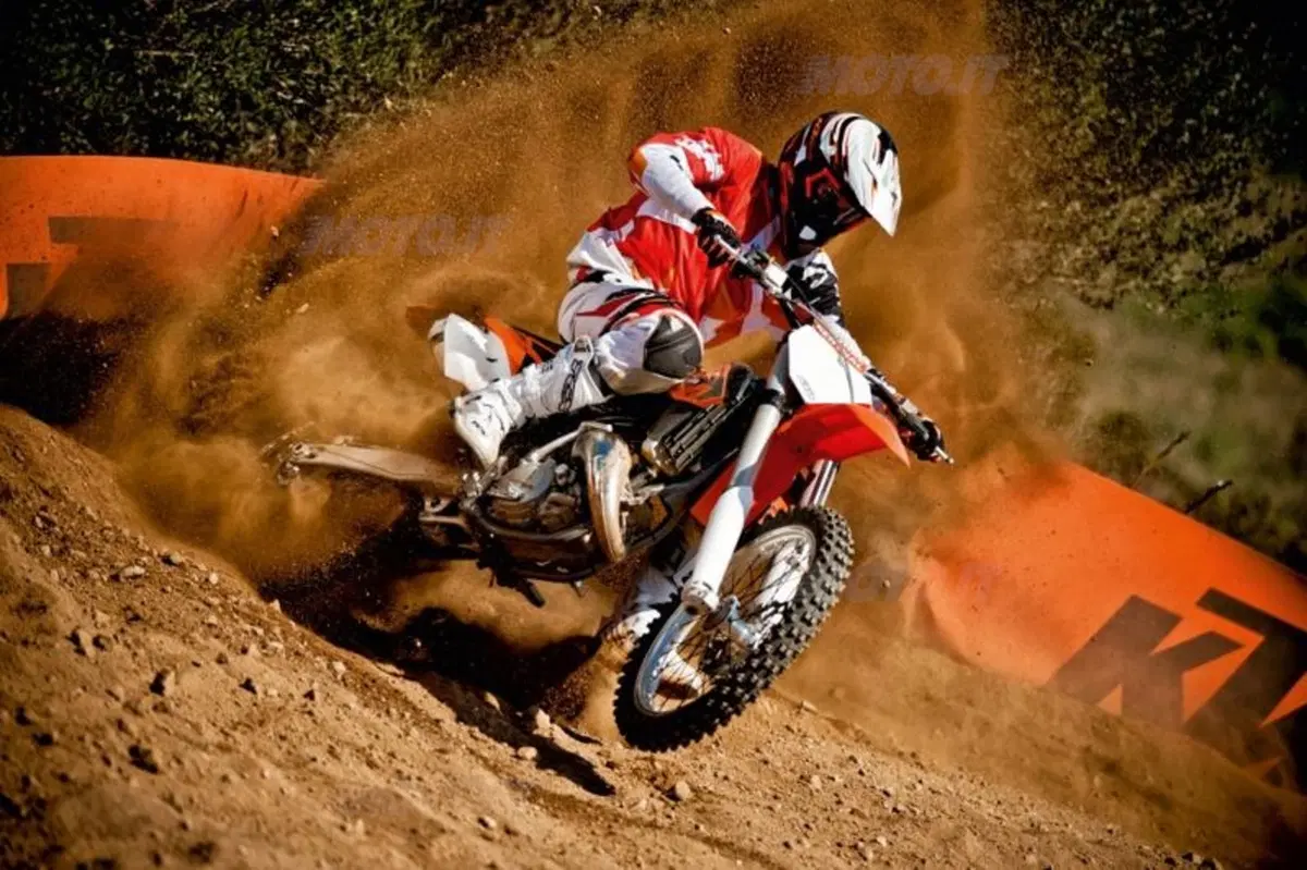 KTM presenta la gamma Motocross e Enduro 2013 (9)