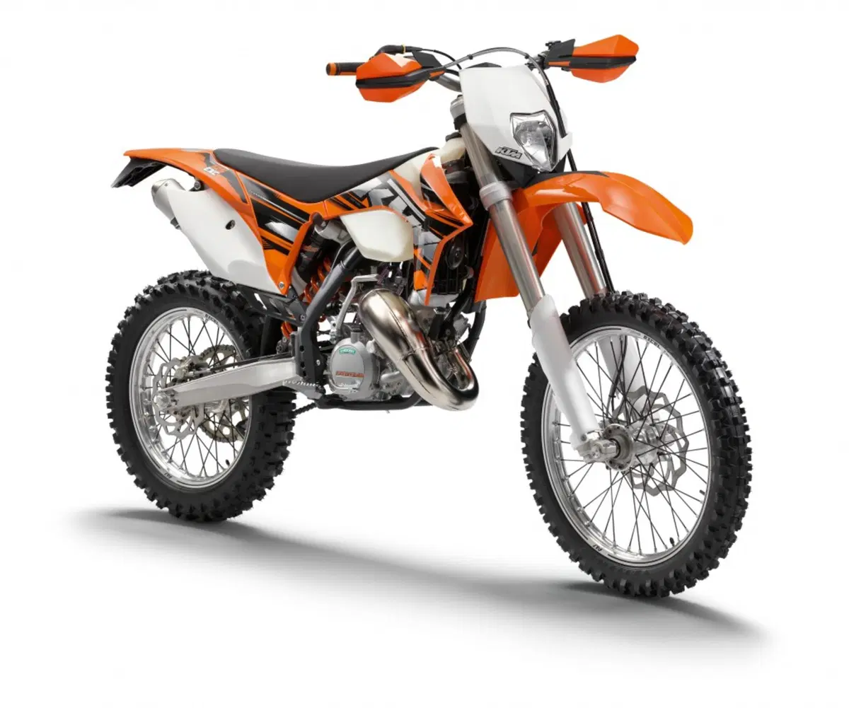 KTM presenta la gamma Motocross e Enduro 2013 (11)