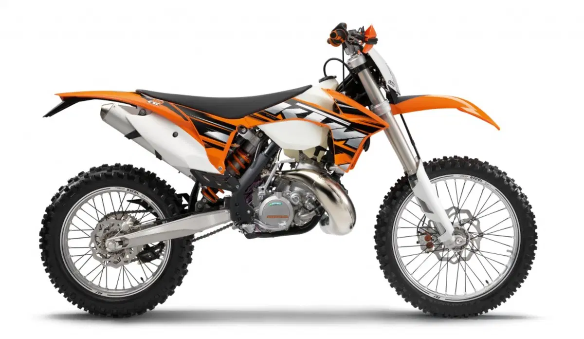 KTM presenta la gamma Motocross e Enduro 2013 (12)