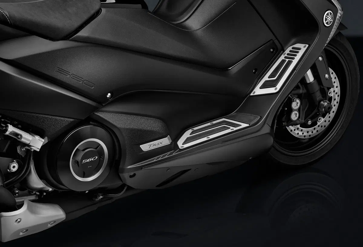 Rizoma per Yamaha TMax 560 (4)