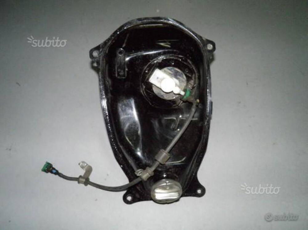 SERBATOIO USATO COMPLETO PER HONDA PCX 125