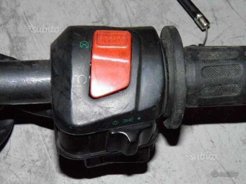 MANUBRIO USATO COMPLETO APRILIA PEGASO 650 III (3)