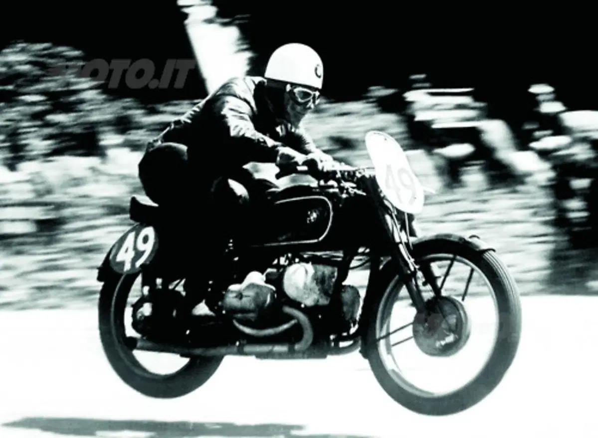 Dopo 90 anni, il primo oro mondiale per BMW Motorrad