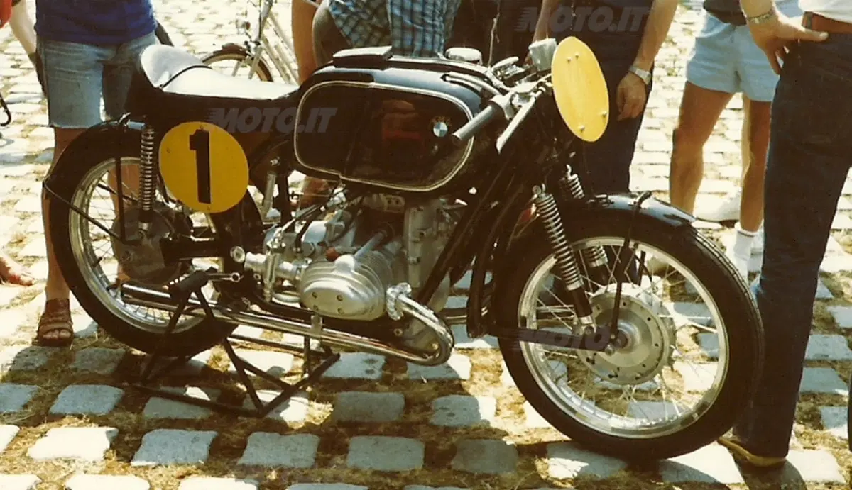 Dopo 90 anni, il primo oro mondiale per BMW Motorrad (2)