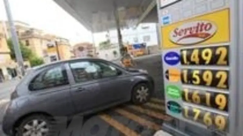 Caro benzina: l'ACI indice uno sciopero per il 6 giugno