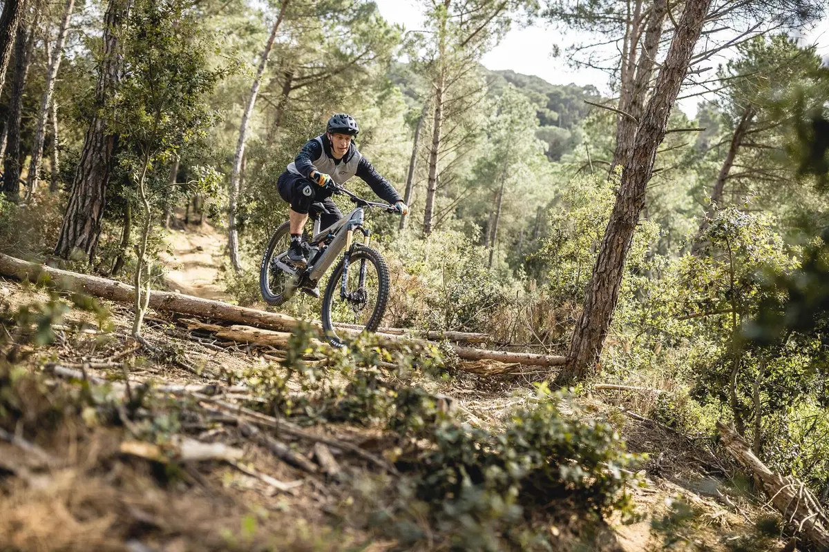 Canyon Spectral: ON. L'eBike quasi perfetta per quasi tutti (14)