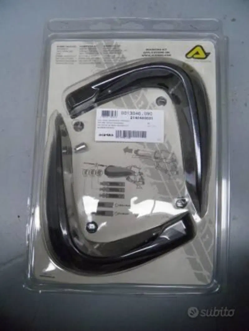PARAMANI UNIVERSALI ACERBIS CON KIT DI MONTAGGIO (2)