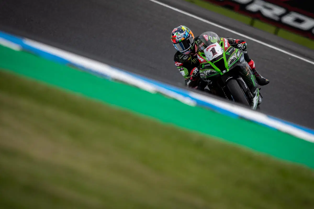 Jonathan Rea: "Una wild card con la ZX-10RR in MotoGP? Una barzelletta" [AGGIORNATO CON VIDEO]