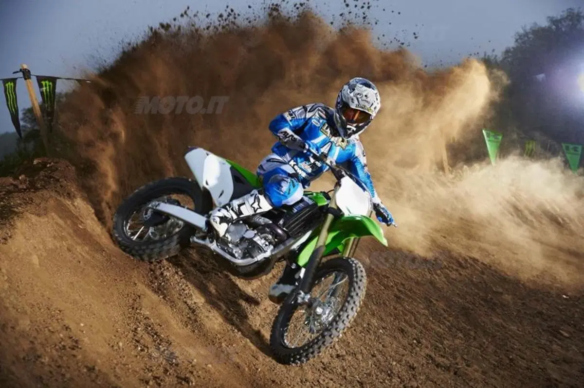 Kawasaki KX250F e KX450F 2013 (6)