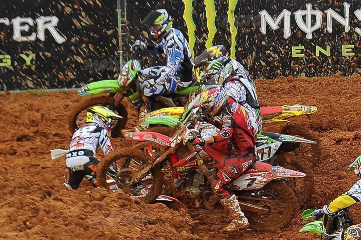 Motocross. Le foto più spettacolari del GP del Brasile (3)