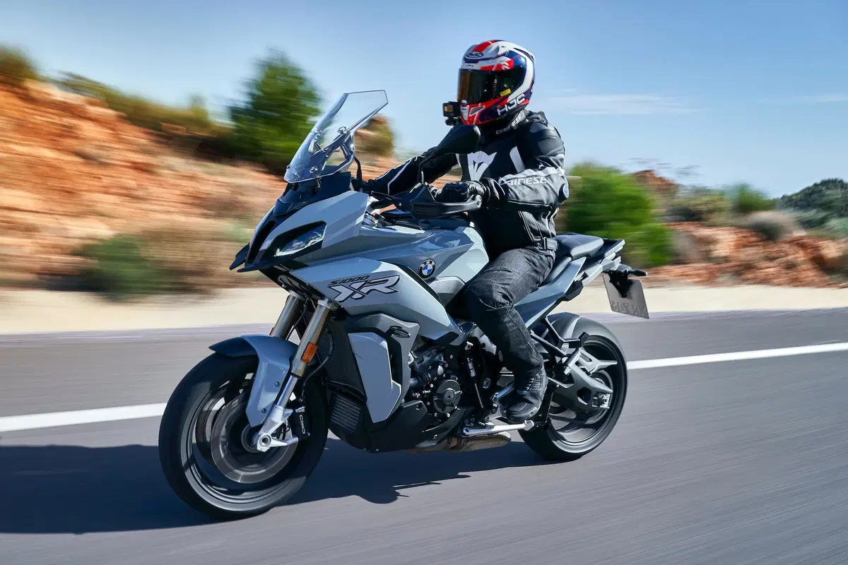 BMW S1000 XR TEST. The boss is back (2)