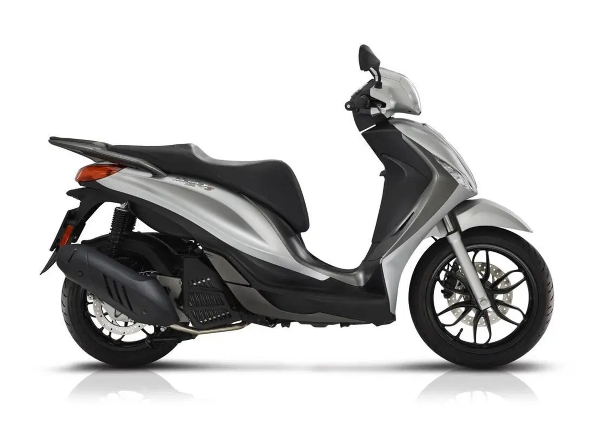 Piaggio Medley 200 S (2025 - 26) (2)