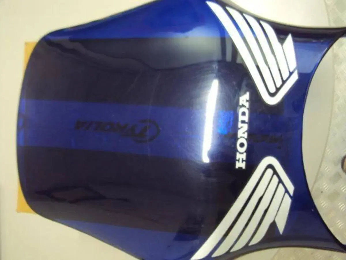 CUPOLINO universale moto Puig (2)