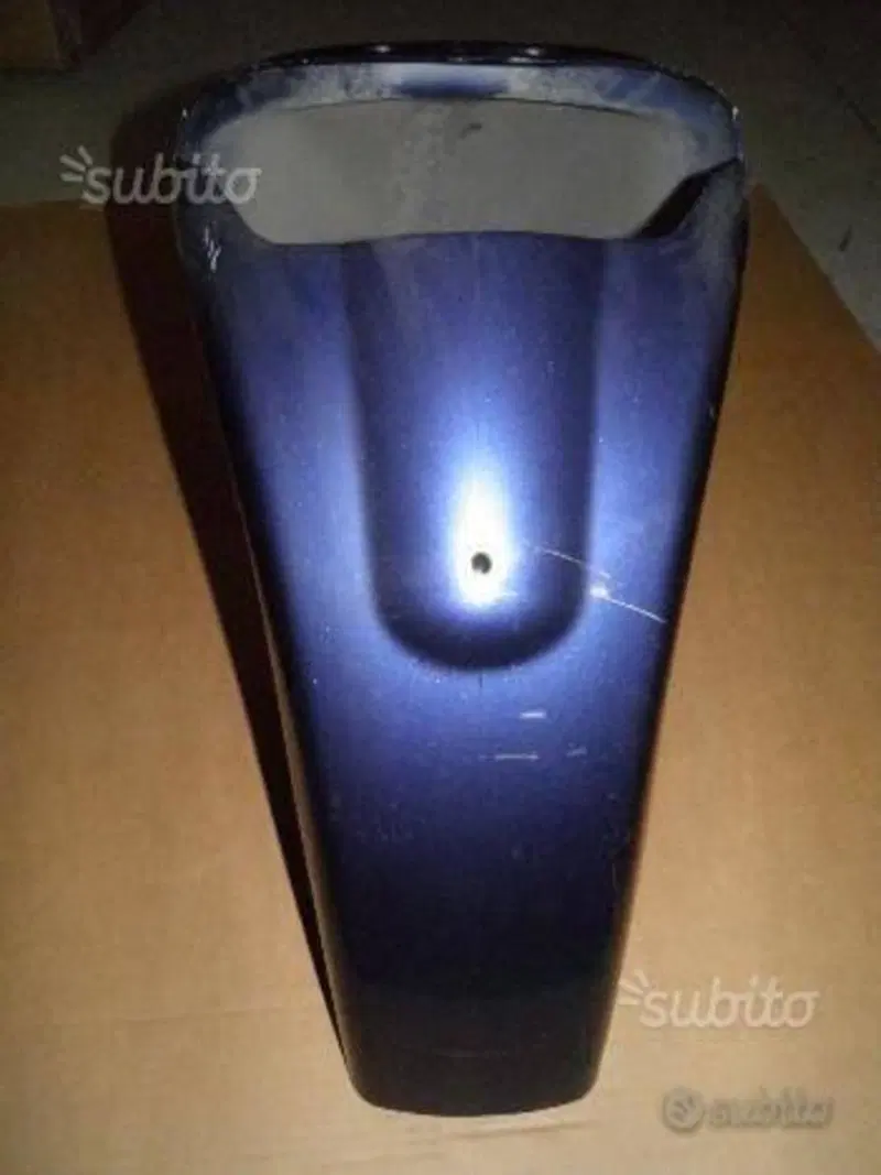 PARAFANGO ANT. BLU CHIPS USATO APRILIA SCARABEO (2)