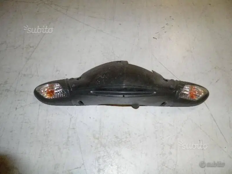 COPRIMANUBRIO USATO COMPLETO DI FRECCE APRILIA SR