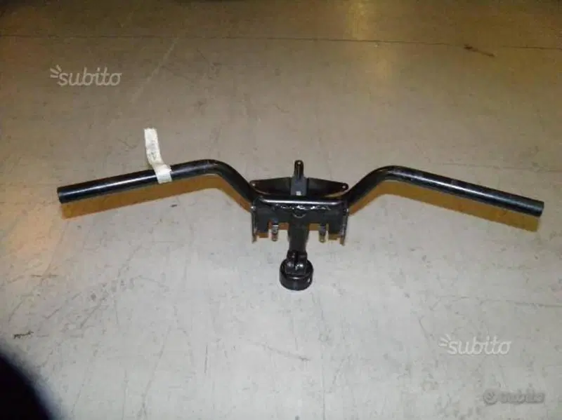 MANUBRIO NUDO USATO PER APRILIA SR 50 FACTORY (2)