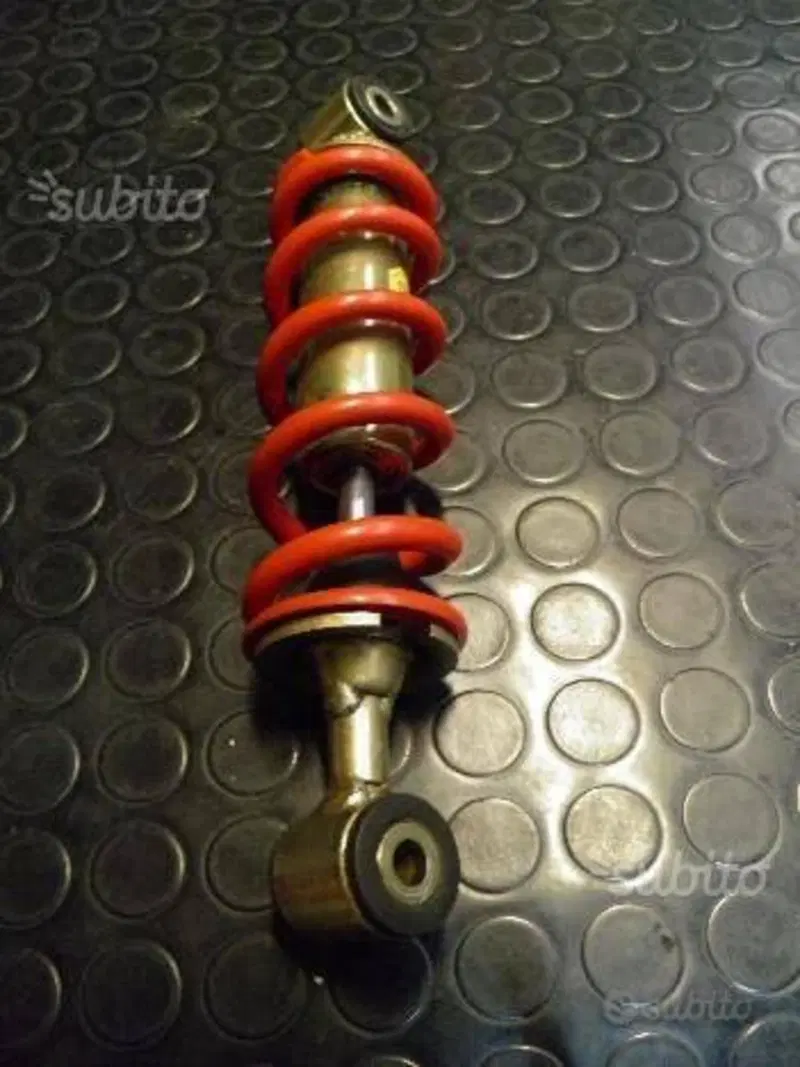 AMMORTIZZATORE POSTERIORE APRILIA CODICE AP8203362