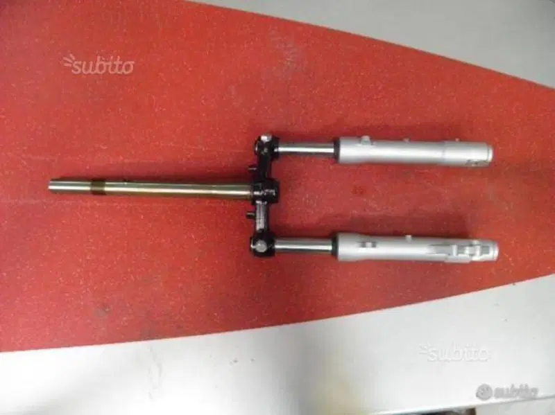FORCELLA ANT. COMPLETA APRILIA SONIC 50 AP8203980