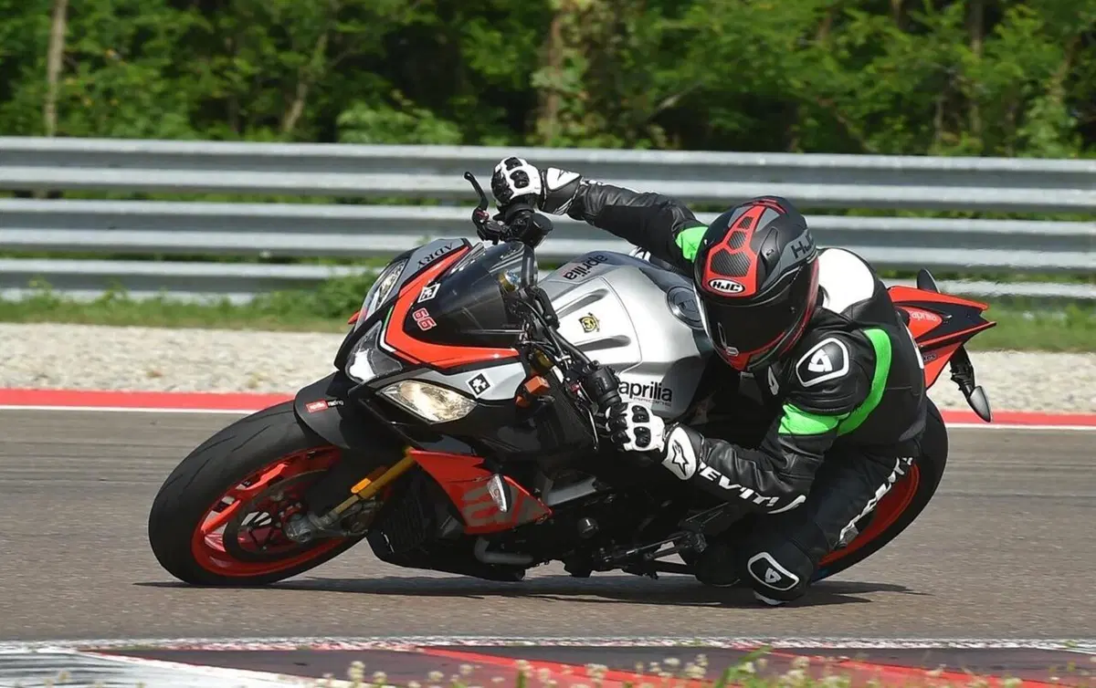 Le storie di Moto.it - Coronavirus: quando la moto è uno strumento indispensabile (5)