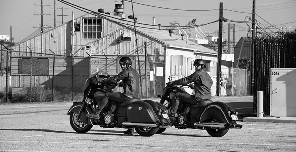 Indian Chieftain Dark Horse (4)